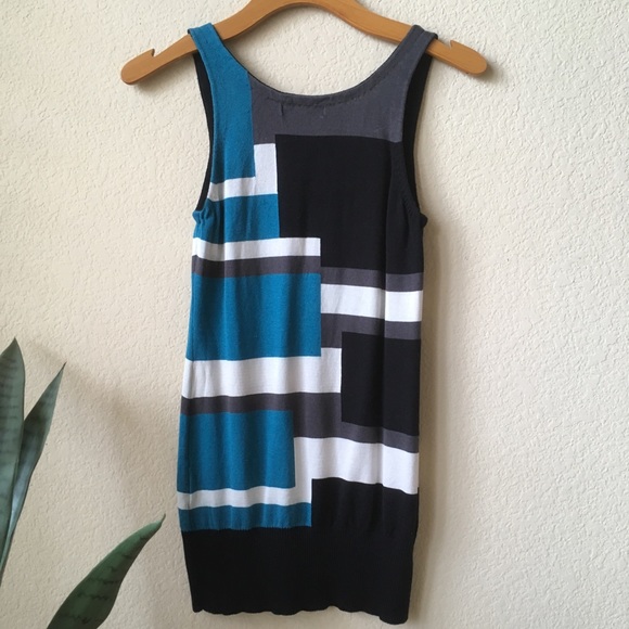 🌟3/$20🌟 Forever 21 Sweater Tunic - Picture 2 of 3